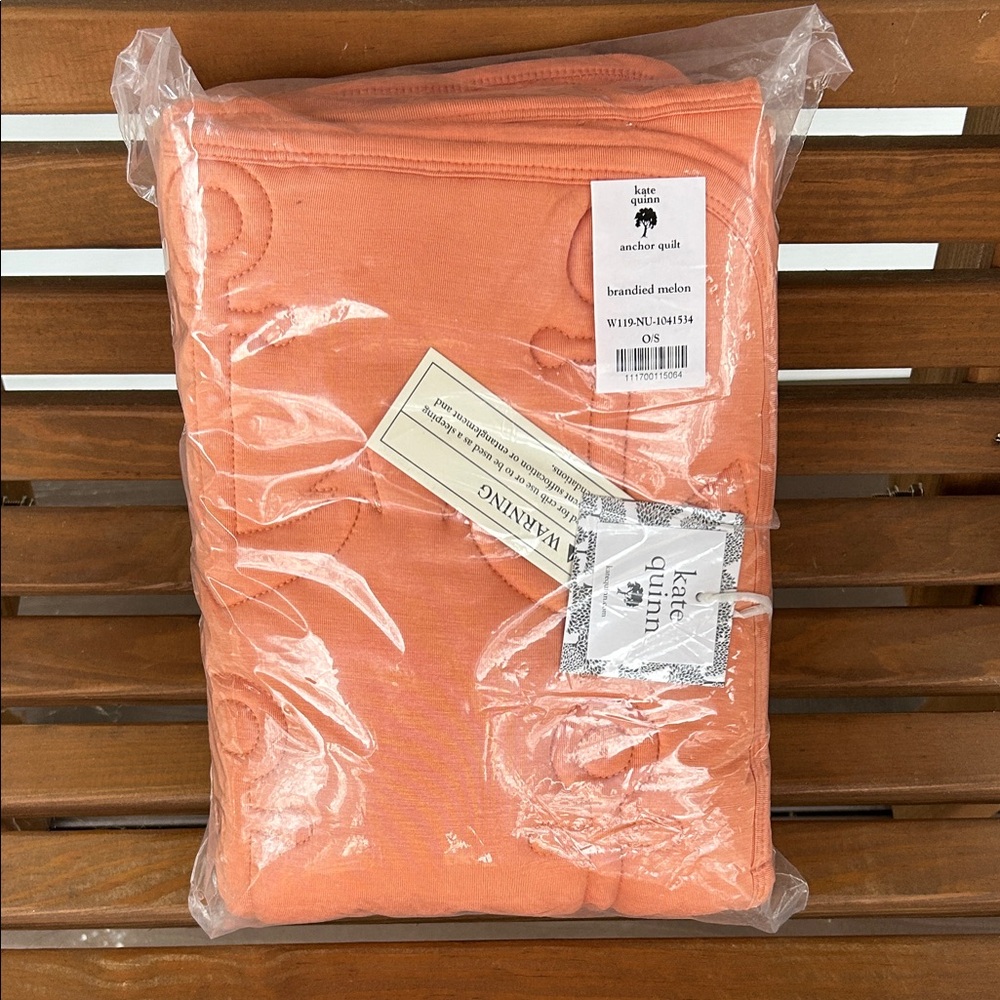 NIB Kate Quinn Anchor Quilt in Brandied Melon